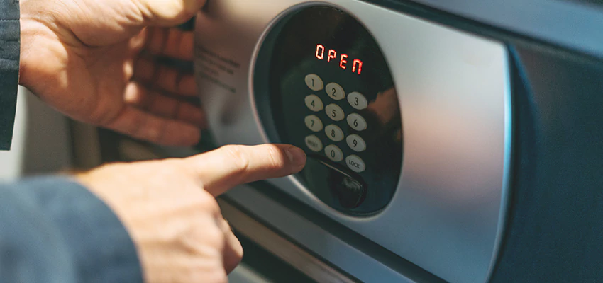 Cash Safe Openers in Rosedale, California